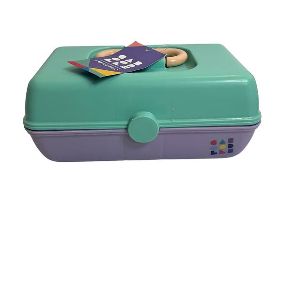 NWT Caboodles Pretty in Petite Green/ Lavender Comapact Carrying Case - Picture 1 of 10
